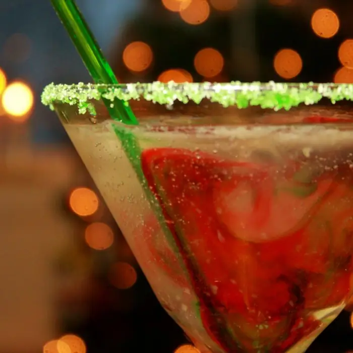 Jamaica Kiss (Alcoholic Shake Hurricane glass)